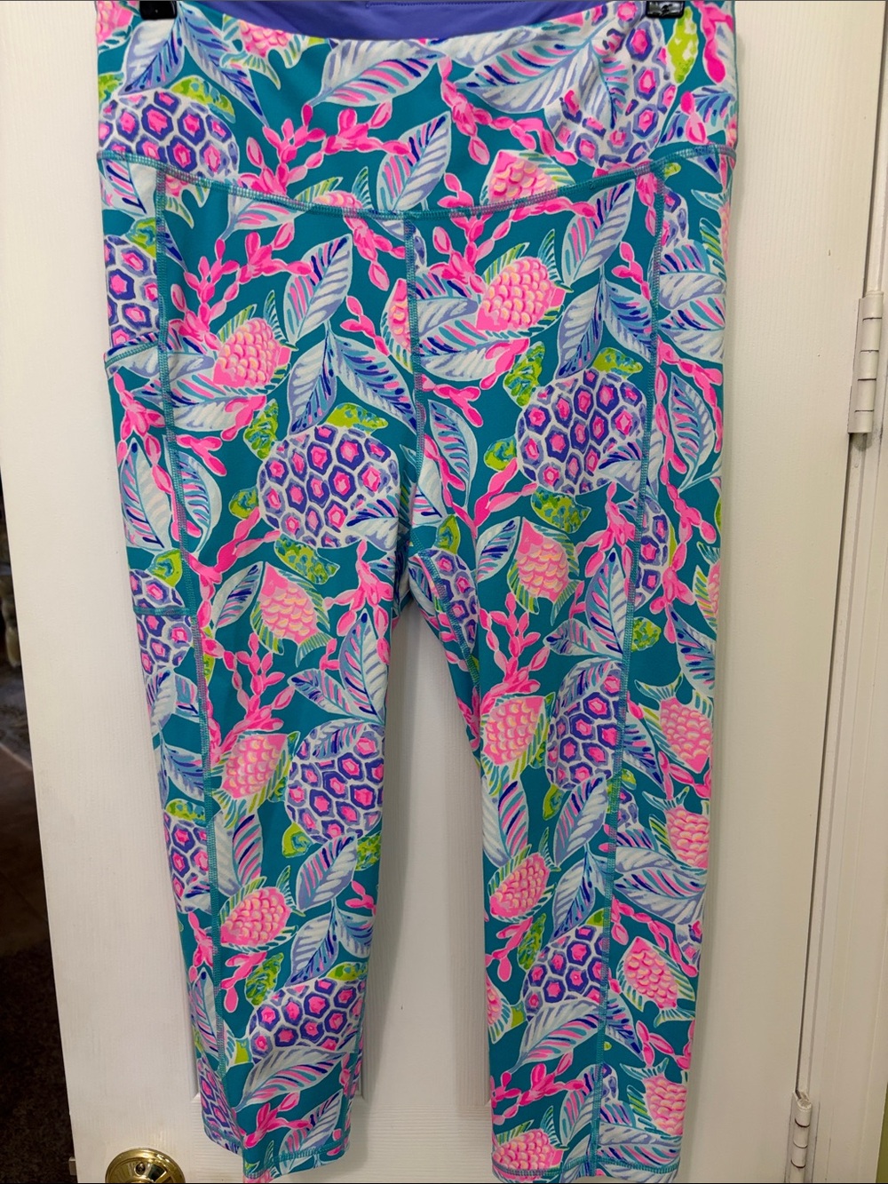 Lilly Pulitzer Teal Floral Leggings with Bright Pink and Blue Accents